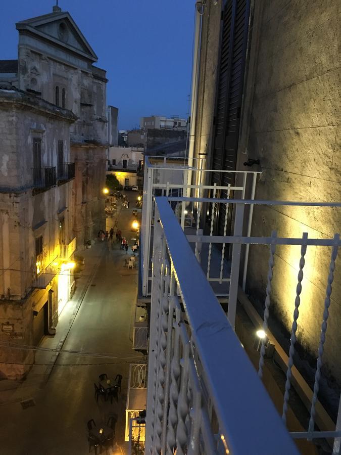 B&B Vittorio Emanuele Licata Esterno foto